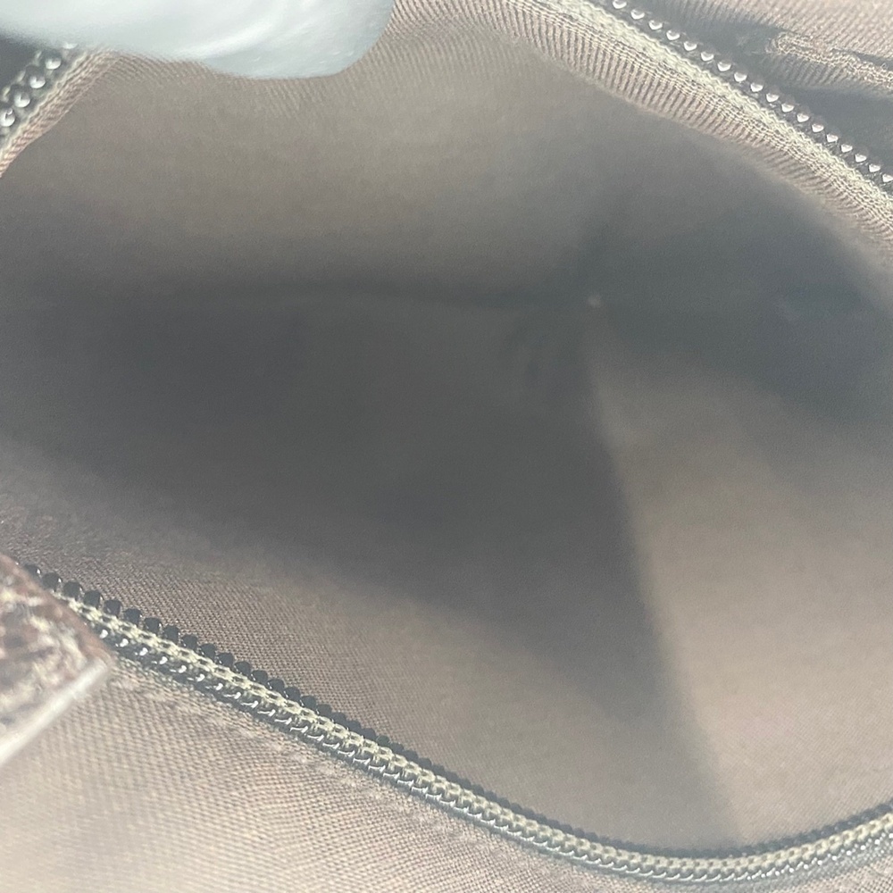 GUCCI Authentic Cream Shoulder Bag - Picture 12 of 13